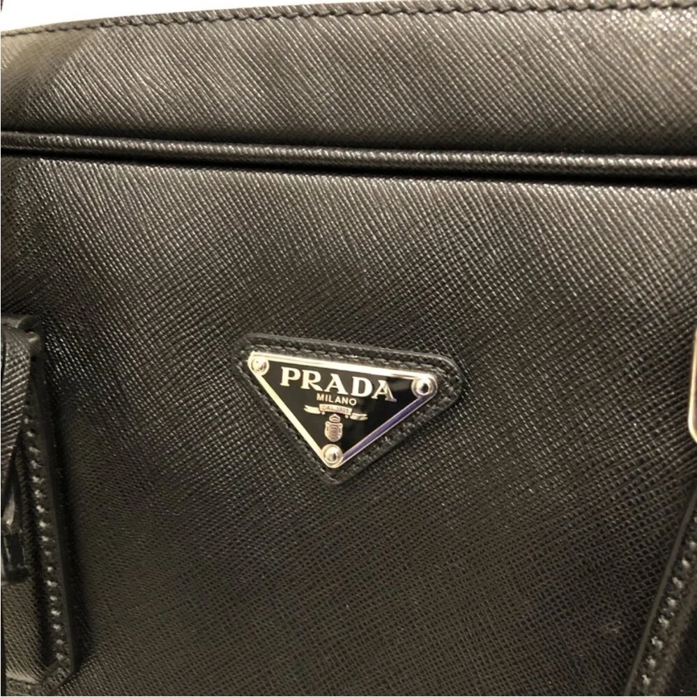 Prada Saffiano Leather Briefcase EUC $4600 Retail